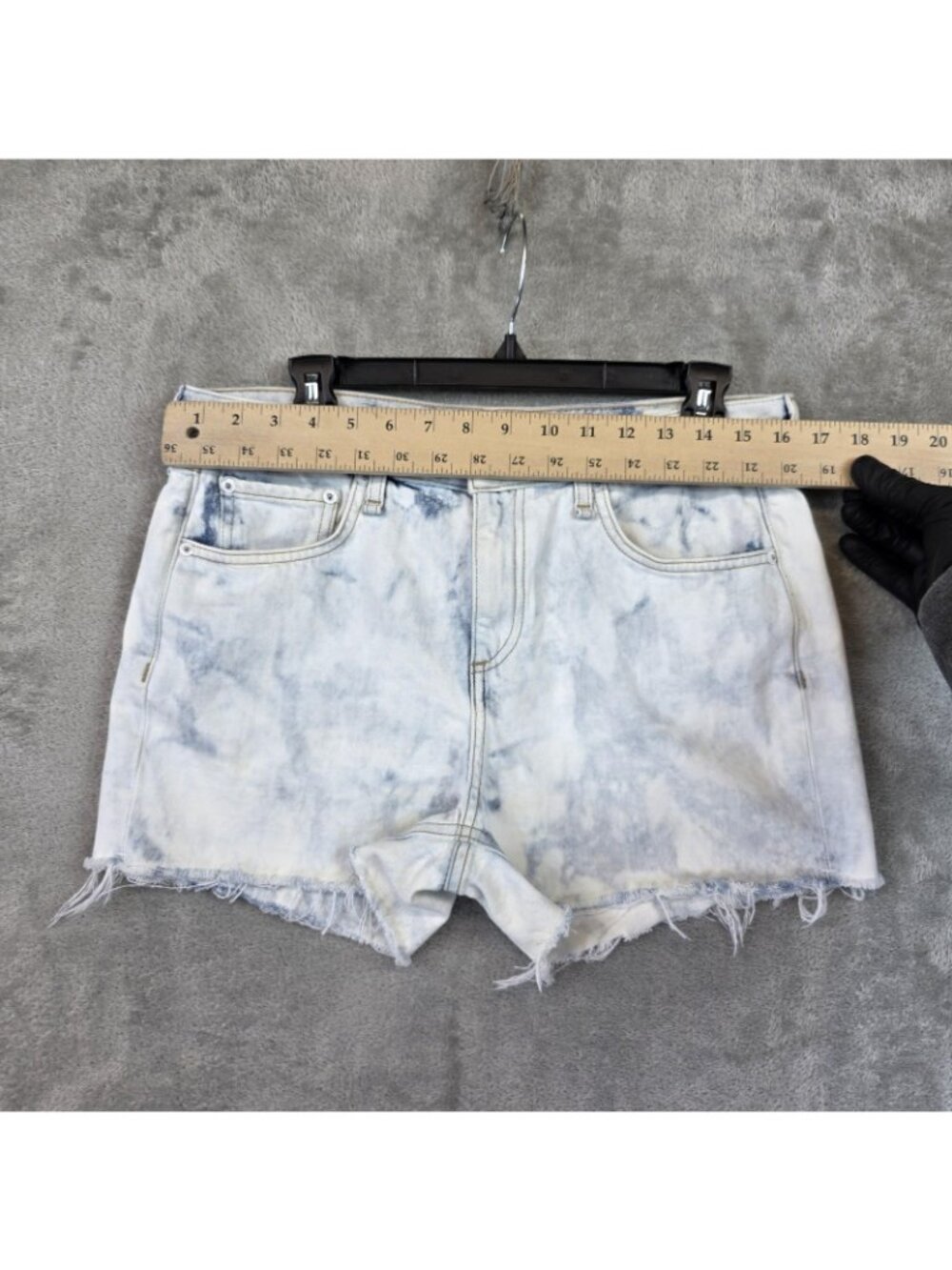 Rag & Bone Shorts Womens 28 Blue Acid Wash Dre Low Rise Denim Cutoff Frayed Hem - Picture 8 of 12